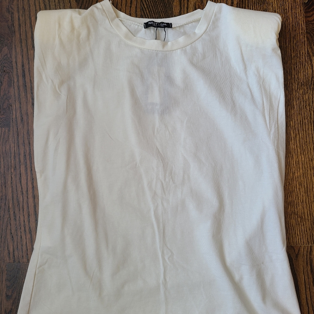 Nasty Gal Cream Ivory Shoulder Pad Muscle Tank M (10)